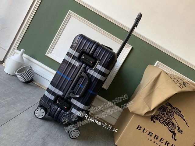 Rimowa拉杆箱 66666 Rimowa x Burberry首度合作版 經典巴寶莉格子紋 全裸鎂合金 日默瓦拉箱 巴寶莉行李箱xzx1140